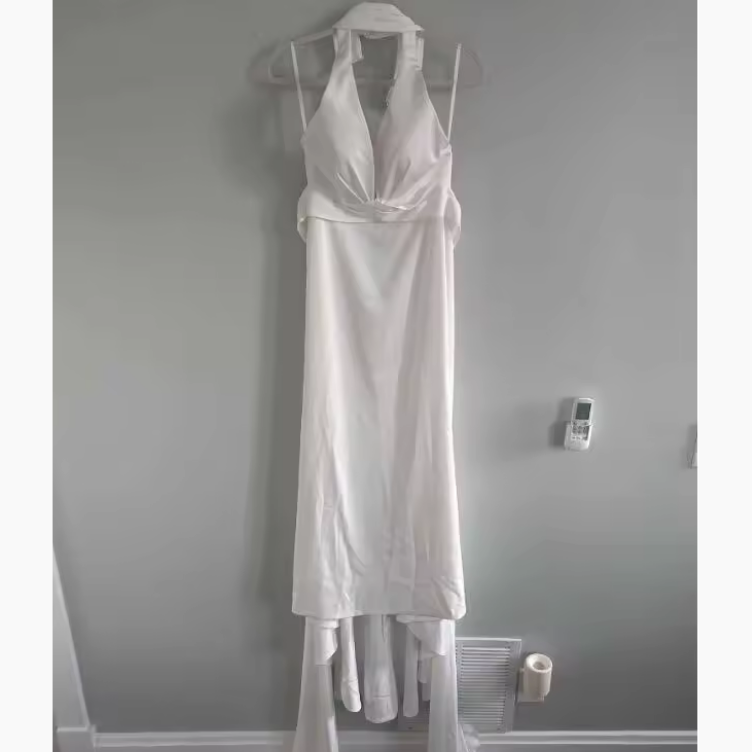 Nevěsta v těchto šatech – recenze 3